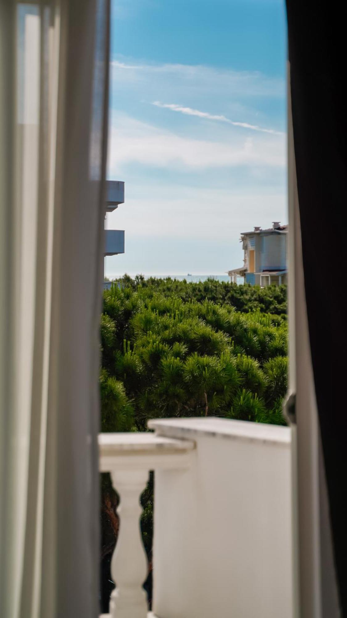 Hotell Kapri 4*